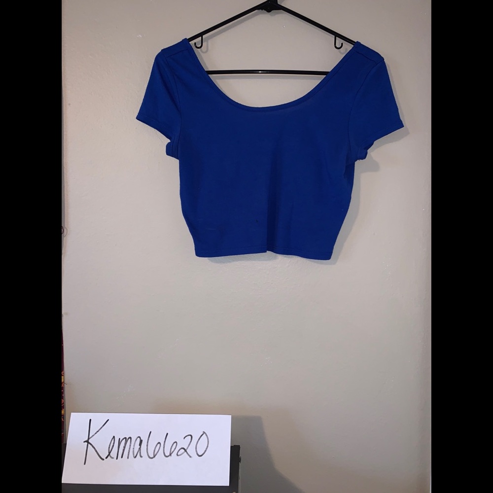 Short Sleeve Crop Top
